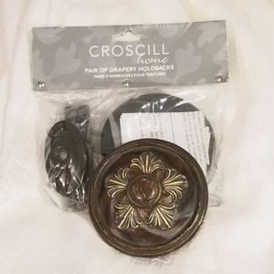 3/$20 NWOT. Croscill Drapery Holdbacks, 1 pair.